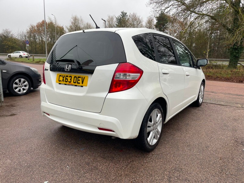 Used Honda Jazz 2013 for sale - 76591296: Photo 14