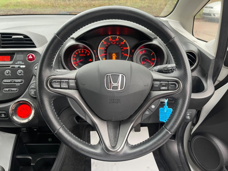 Used Honda Jazz 2013 for sale - 76591296: Photo 24