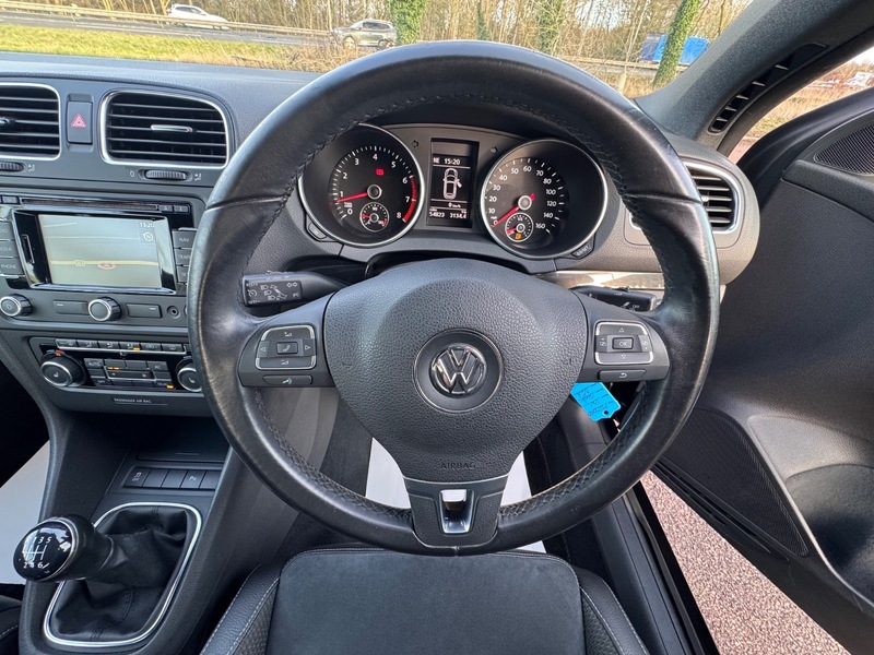 Used Volkswagen Golf 2012 for sale - 77384896: Photo 28