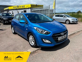 Used Hyundai i30 2016 for sale - 78888126: Photo