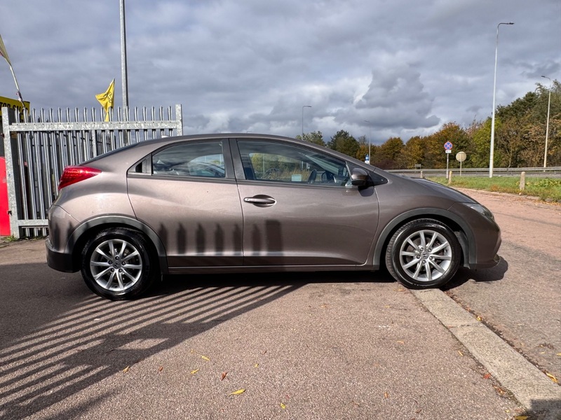 Used Honda Civic 2012 for sale - 76292243: Photo 15