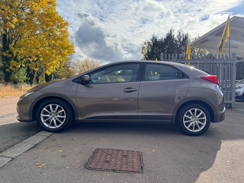 Used Honda Civic 2012 for sale - 76292243: Photo 16