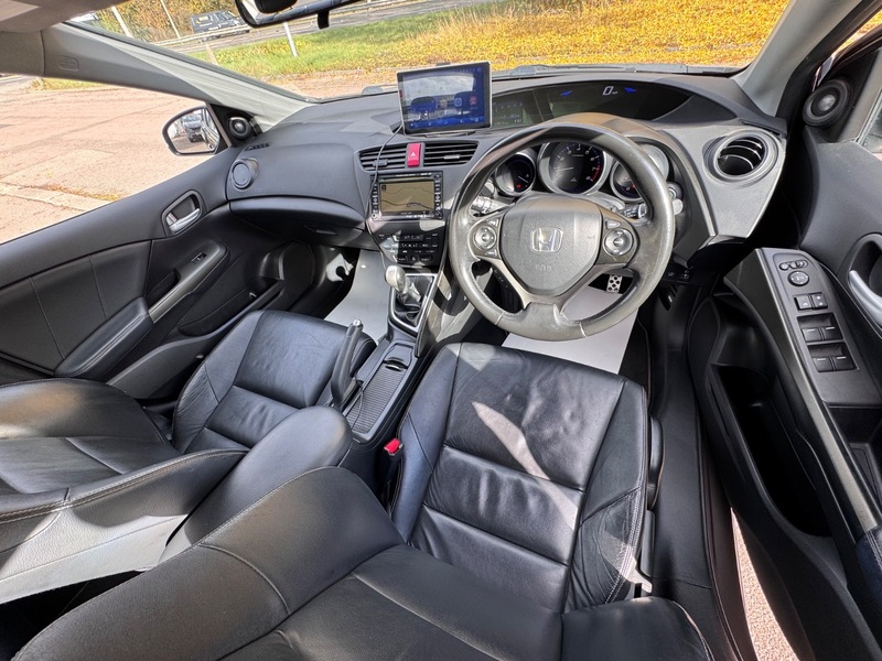 Used Honda Civic 2012 for sale - 76292243: Photo 18