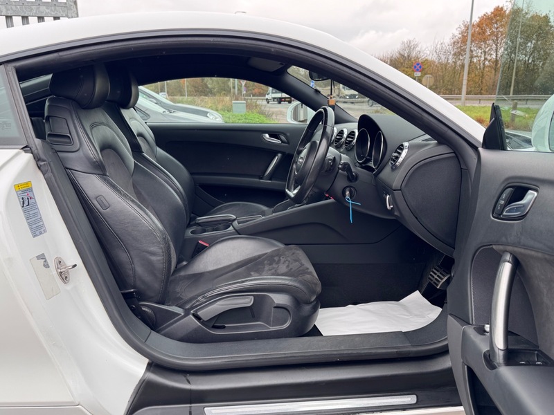 Used Audi TT 2012 for sale - 76536317: Photo 16