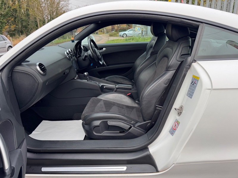 Used Audi TT 2012 for sale - 76536317: Photo 22