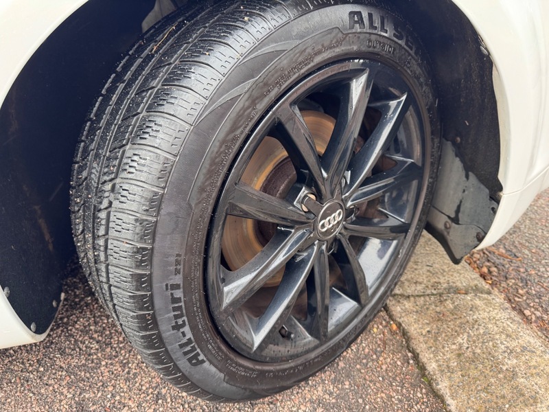 Used Audi TT 2012 for sale - 76536317: Photo 30