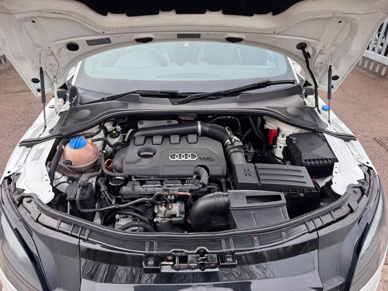 Used Audi TT 2012 for sale - 76536317: Photo 32