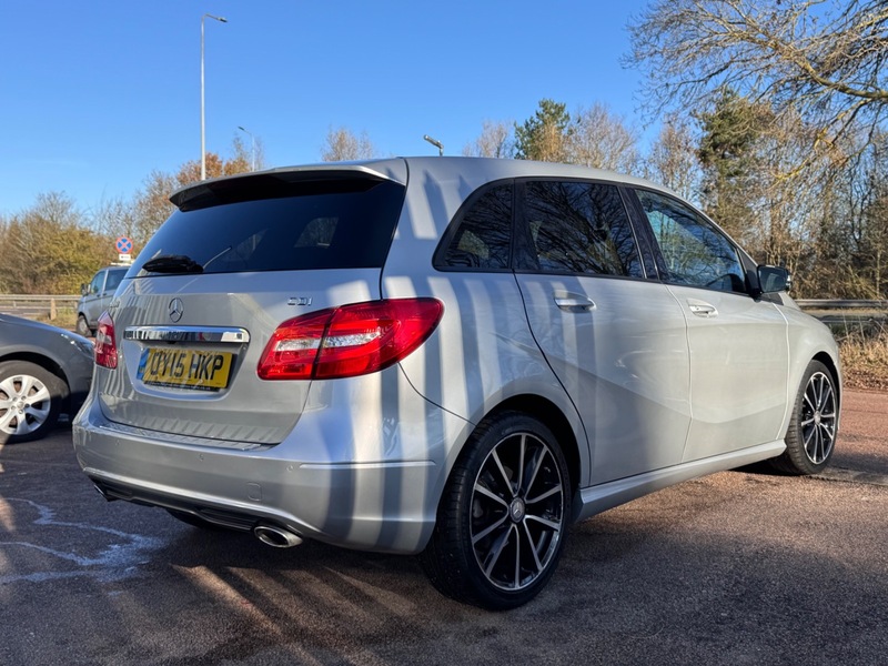 Used Mercedes-Benz B Class 2015 for sale - 76655615: Photo 13