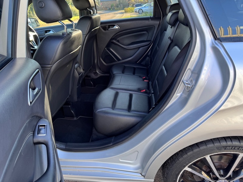 Used Mercedes-Benz B Class 2015 for sale - 76655615: Photo 25