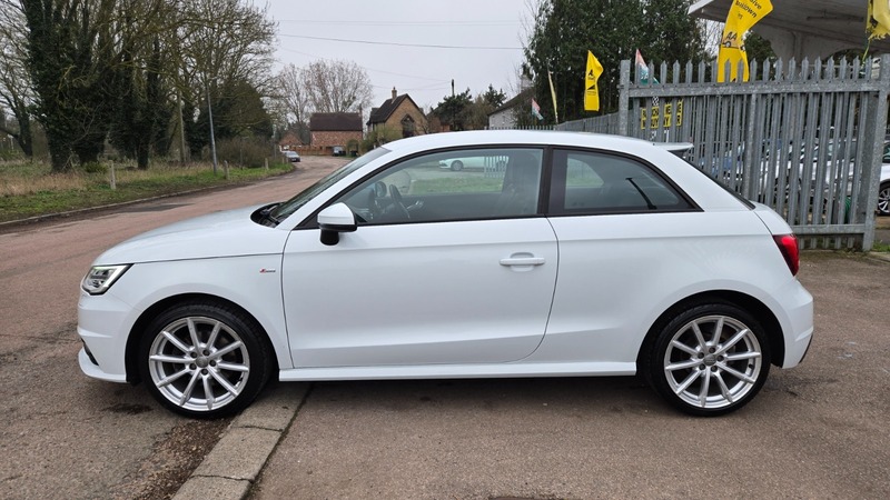 Used Audi A1 2017 for sale - 77798507: Photo 10