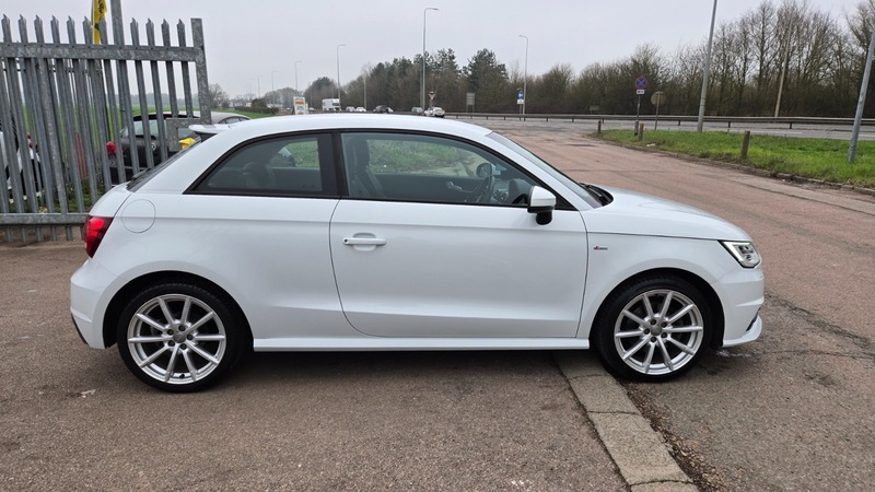 Used Audi A1 2017 for sale - 77798507: Photo 11