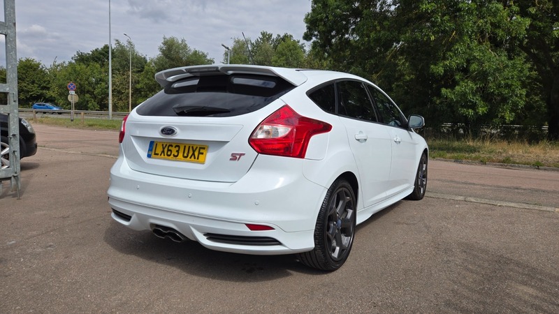 Used Ford Focus 2013 for sale - 76986590: Photo 13