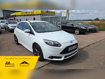 Used Ford Focus 2013 for sale - 76986590: Photo