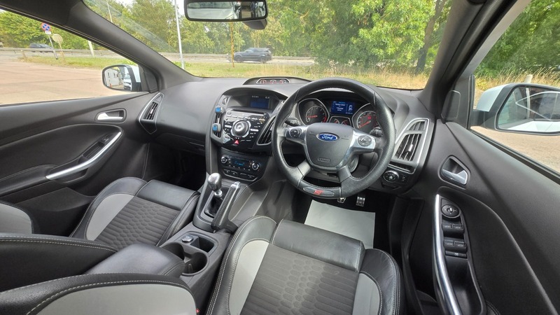 Used Ford Focus 2013 for sale - 76986590: Photo 22