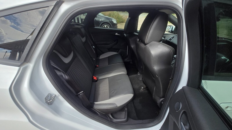 Used Ford Focus 2013 for sale - 76986590: Photo 23