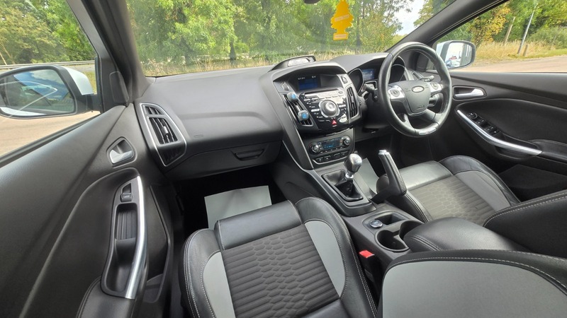 Used Ford Focus 2013 for sale - 76986590: Photo 27