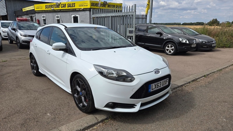 Used Ford Focus 2013 for sale - 76986590: Photo 4