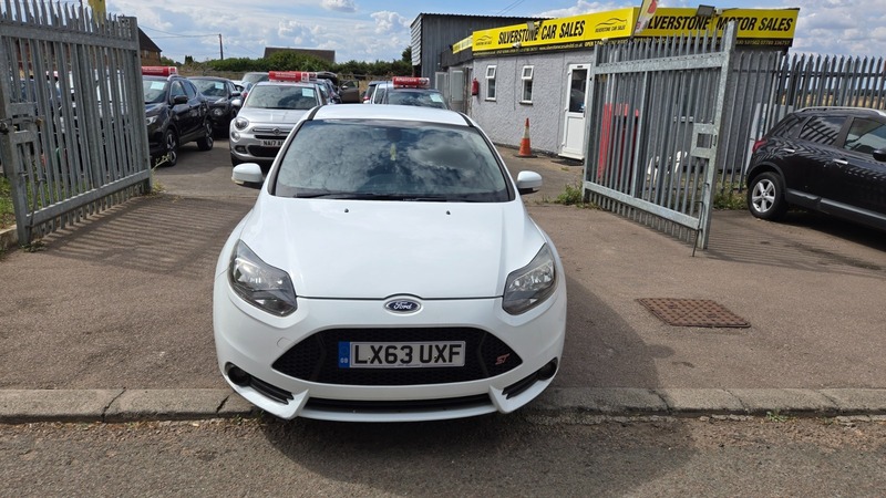 Used Ford Focus 2013 for sale - 76986590: Photo 8