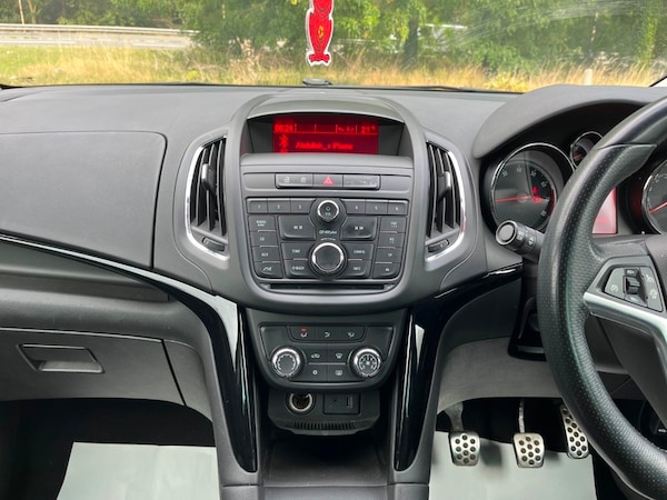 Used Vauxhall Zafira 2015 for sale - 75654950: Photo 23