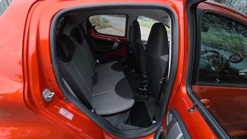 Used Toyota AYGO 2012 for sale - 77452698: Photo 16