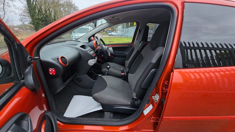 Used Toyota AYGO 2012 for sale - 77452698: Photo 19