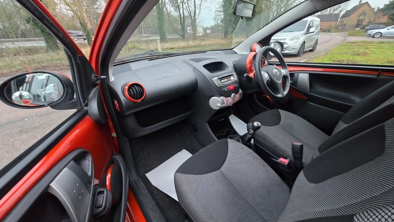 Used Toyota AYGO 2012 for sale - 77452698: Photo 20