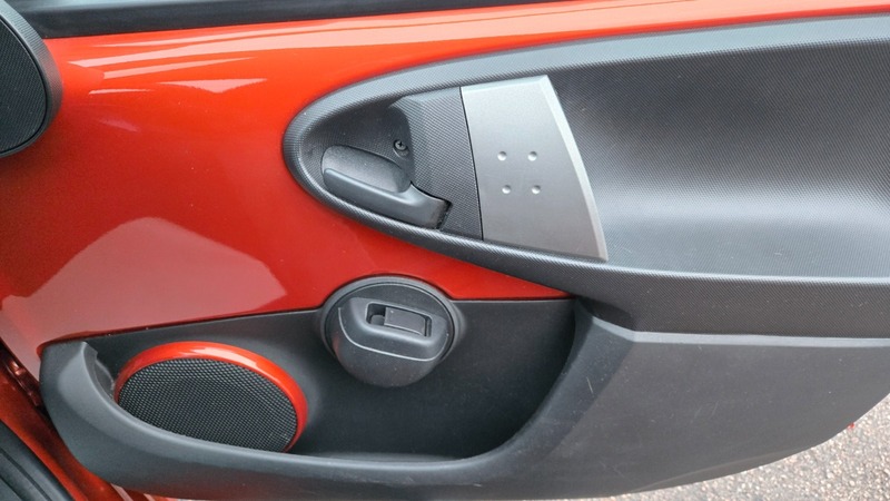 Used Toyota AYGO 2012 for sale - 77452698: Photo 27