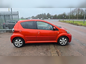 Used Toyota AYGO 2012 for sale - 77452698: Photo