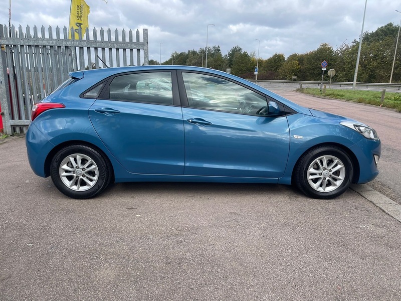 Used Hyundai i30 2014 for sale - 76178593: Photo 14