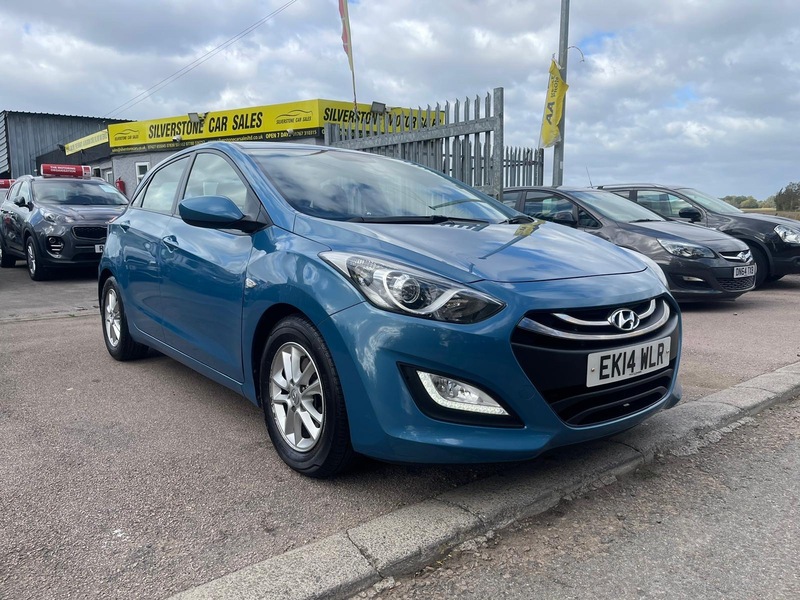 Used Hyundai i30 2014 for sale - 76178593: Photo 2