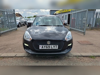 Used Suzuki Swift 2019 for sale - 79371336: Photo