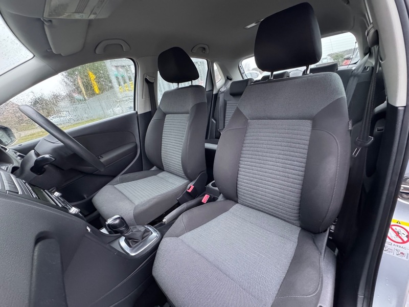 Used Volkswagen Polo 2010 for sale - 77452688: Photo 23