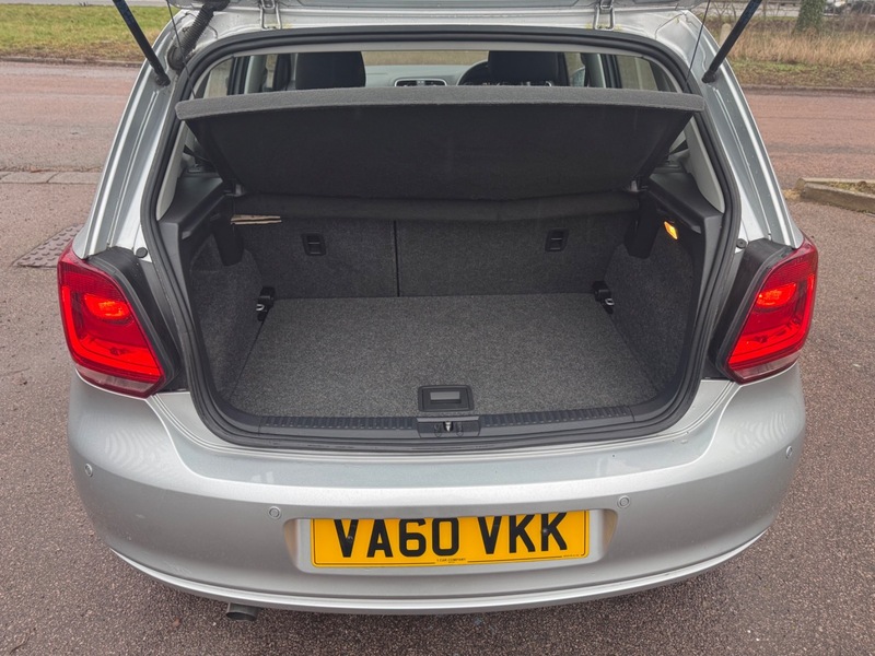 Used Volkswagen Polo 2010 for sale - 77452688: Photo 25