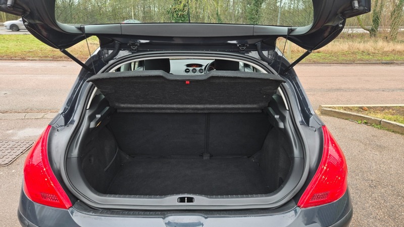 Used Peugeot 308 2010 for sale - 77201002: Photo 36