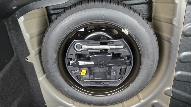 Used Peugeot 308 2010 for sale - 77201002: Photo 37