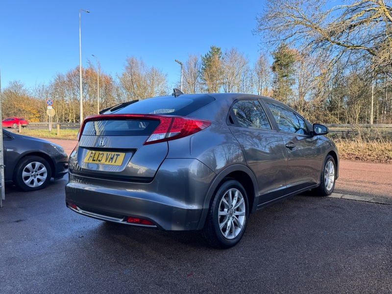 Used Honda Civic 2013 for sale - 76798963: Photo 13