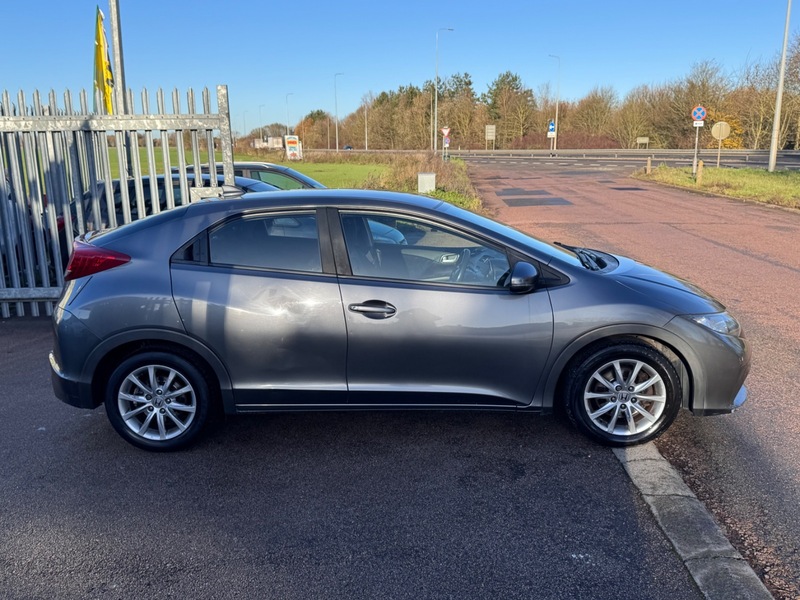 Used Honda Civic 2013 for sale - 76798963: Photo 14