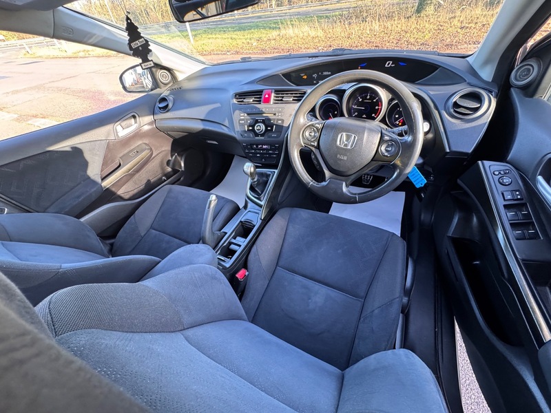 Used Honda Civic 2013 for sale - 76798963: Photo 16