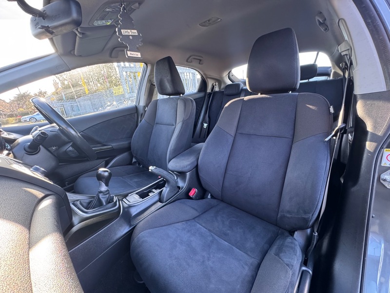 Used Honda Civic 2013 for sale - 76798963: Photo 20