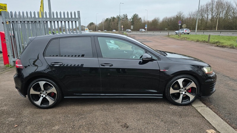 Used Volkswagen Golf 2016 for sale - 77080663: Photo 11