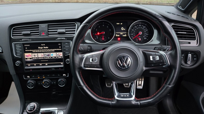 Used Volkswagen Golf 2016 for sale - 77080663: Photo 31