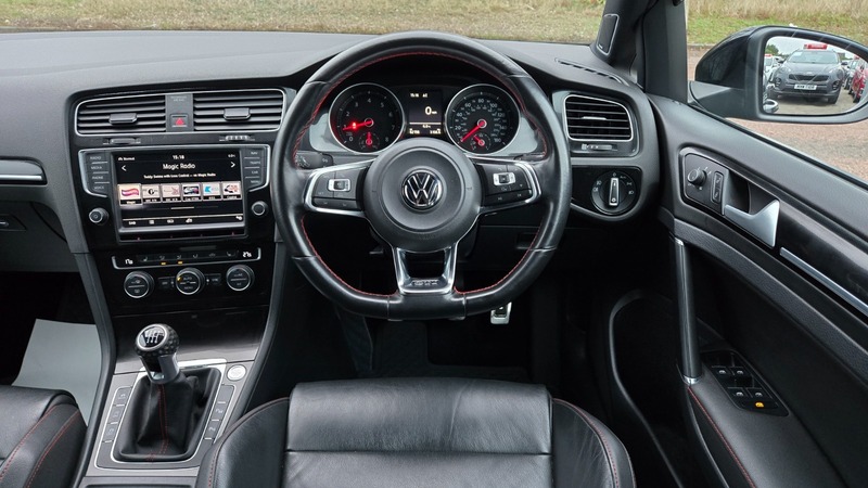 Used Volkswagen Golf 2016 for sale - 77080663: Photo 35