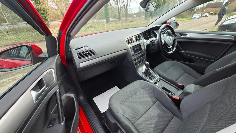 Used Volkswagen Golf 2014 for sale - 77632289: Photo 25