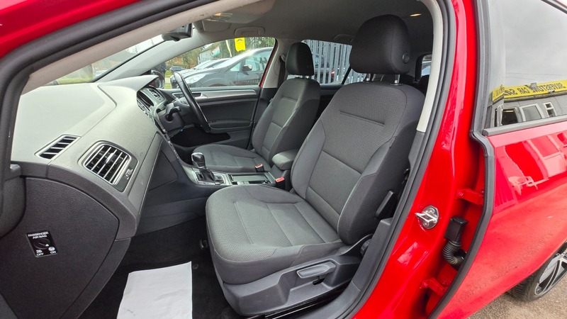 Used Volkswagen Golf 2014 for sale - 77632289: Photo 26