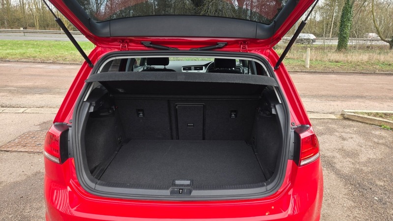 Used Volkswagen Golf 2014 for sale - 77632289: Photo 40