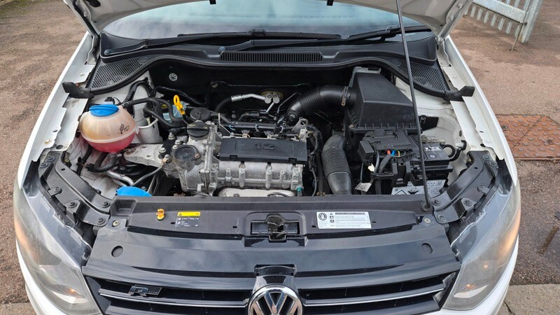 Used Volkswagen Polo 2014 for sale - 77572469: Photo 41