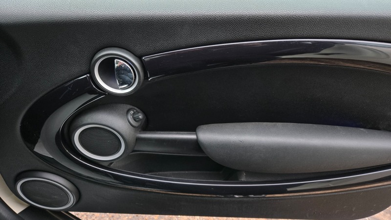 Used MINI Hatch 2011 for sale - 77250983: Photo 31