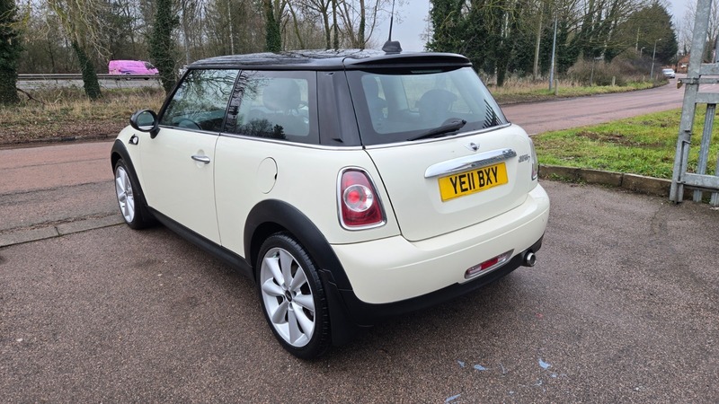 Used MINI Hatch 2011 for sale - 77250983: Photo 9