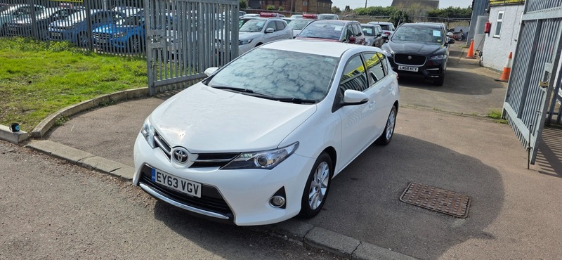 Used Toyota Auris 2013 for sale - 77981713: Photo 12