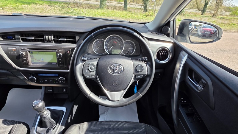 Used Toyota Auris 2013 for sale - 77981713: Photo 36